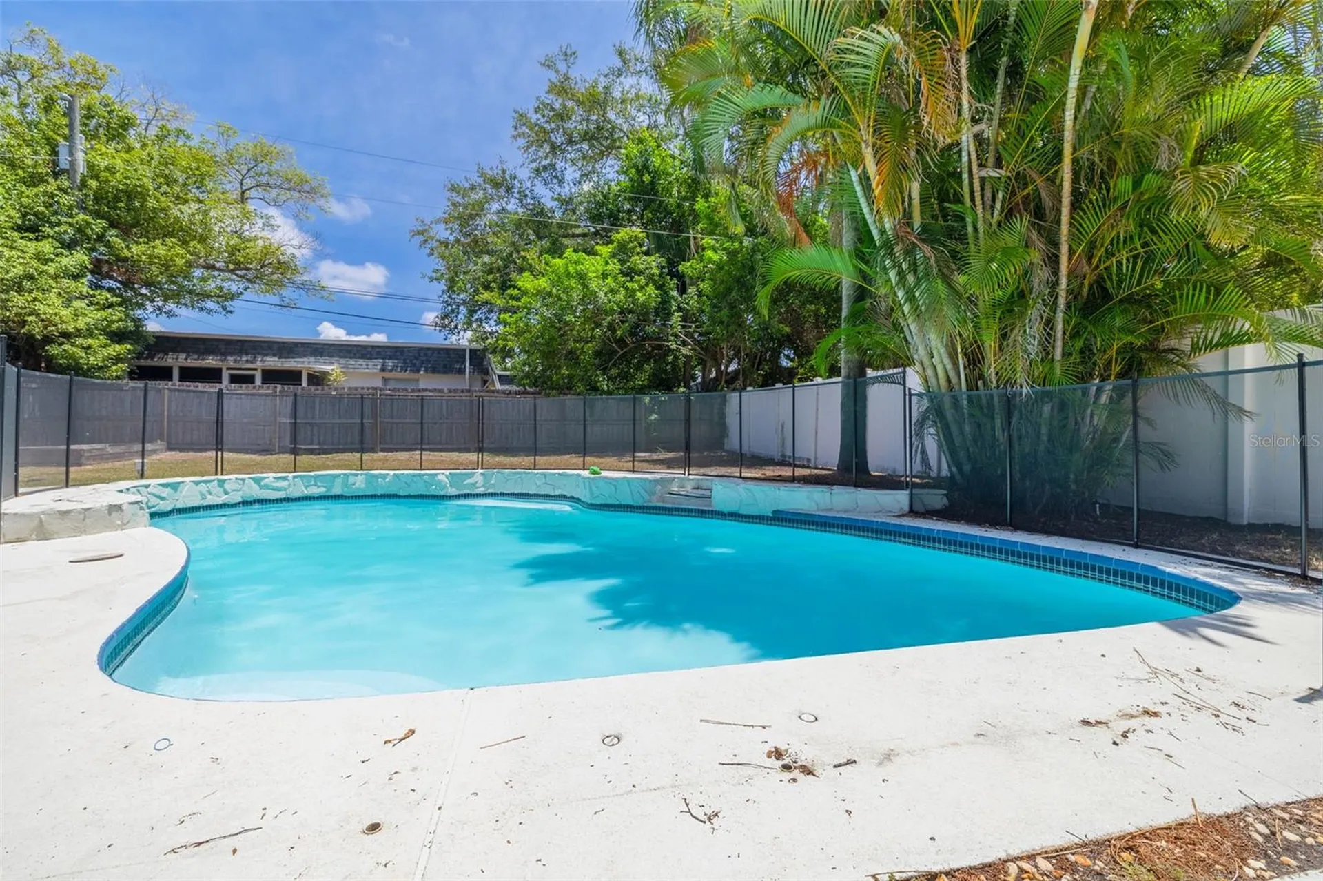 1819 West Drive Clearwater FL 33755