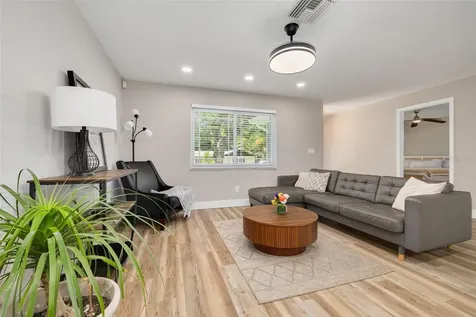 1819 West Drive Clearwater FL 33755