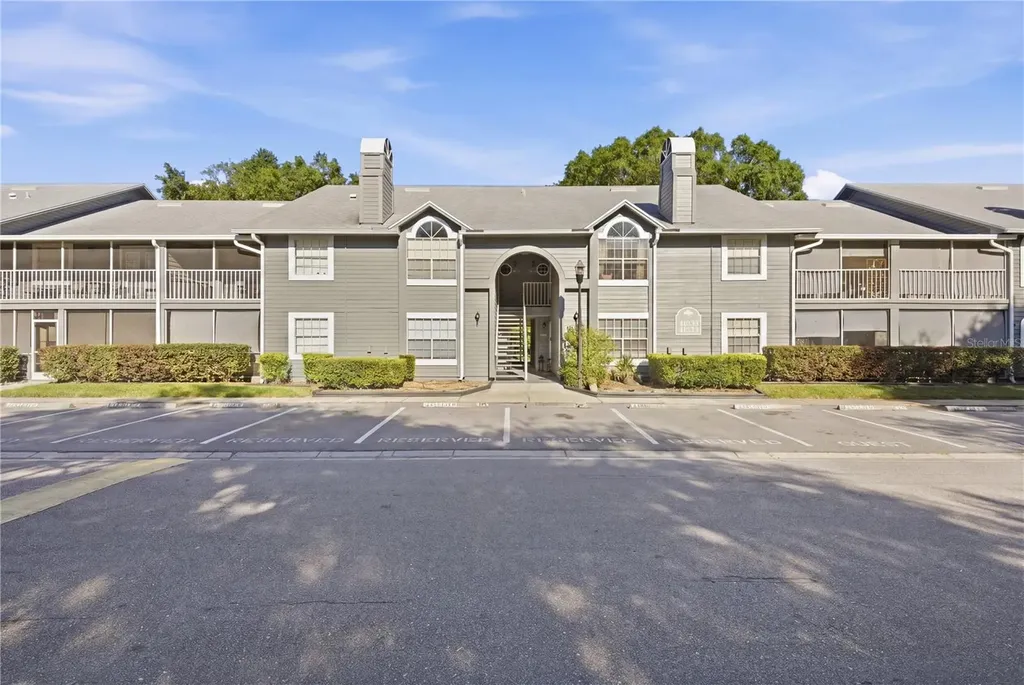 11817 Skylake Place Temple Terrace FL 33617