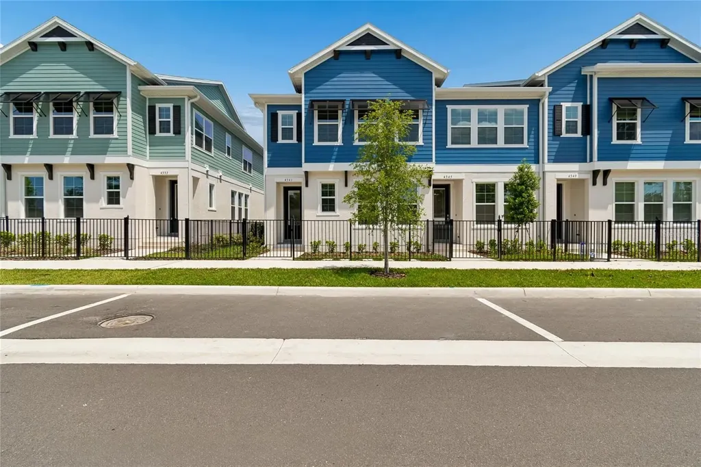 4341 Roush Avenue Orlando FL 32803