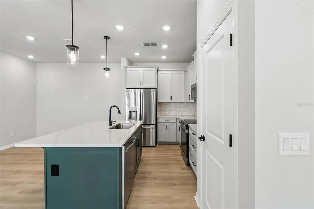 4341 Roush Avenue Orlando FL 32803