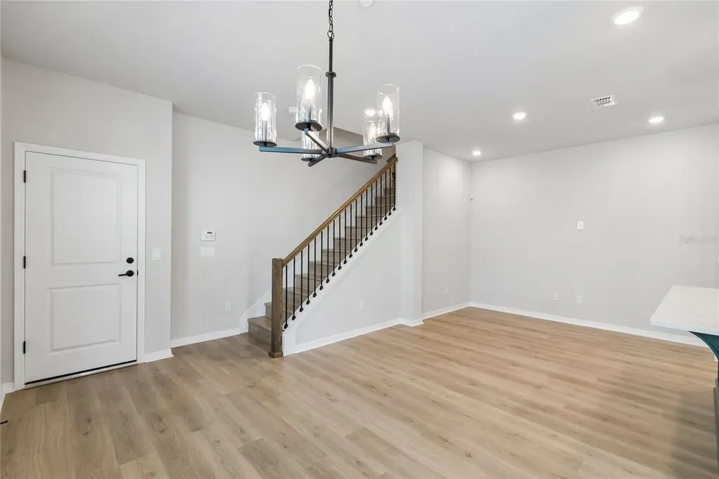 4341 Roush Avenue Orlando FL 32803