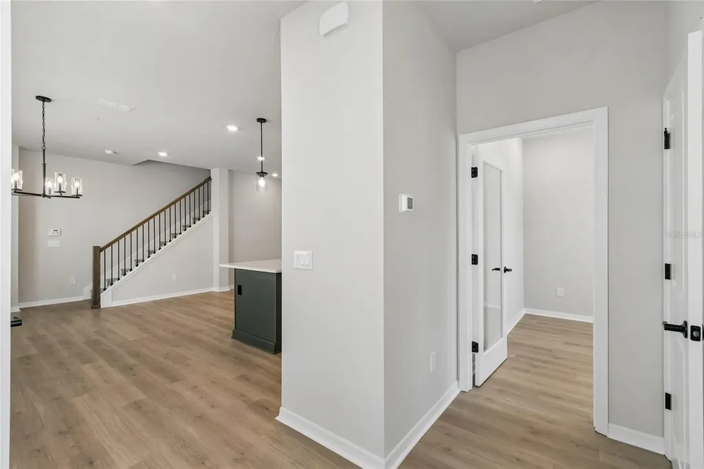 4341 Roush Avenue Orlando FL 32803