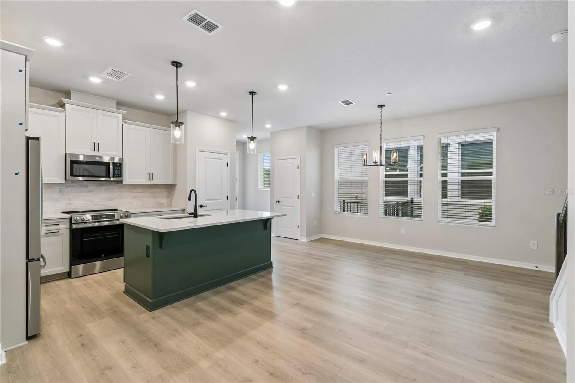4341 Roush Avenue Orlando FL 32803