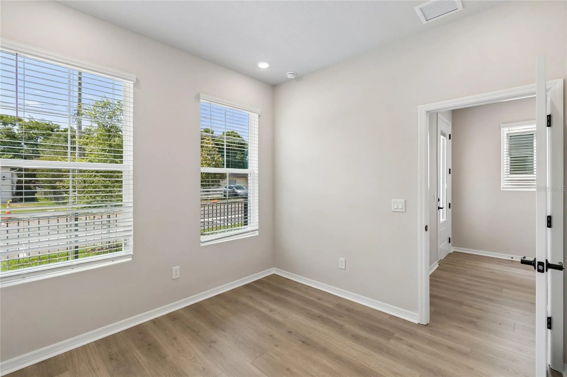 4341 Roush Avenue Orlando FL 32803