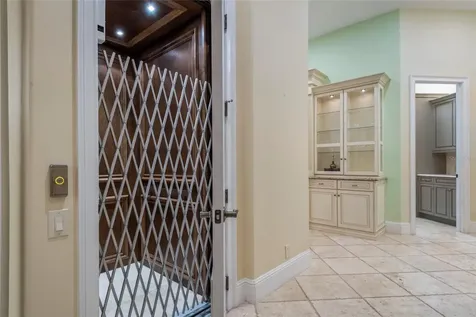 8340 Lake Burden Circle Windermere FL 34786