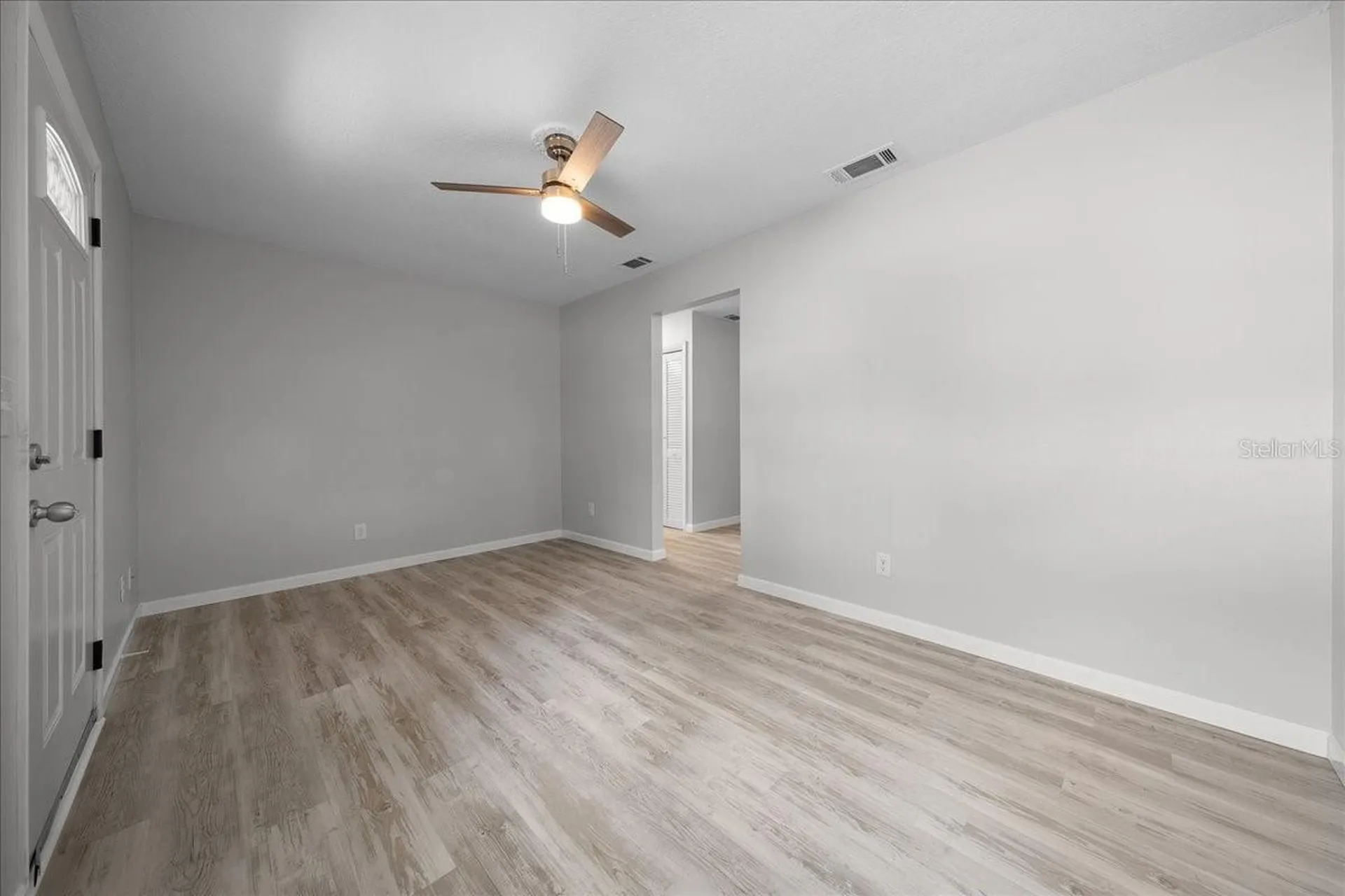 4103 Holly Hill Lady Lake FL 32159