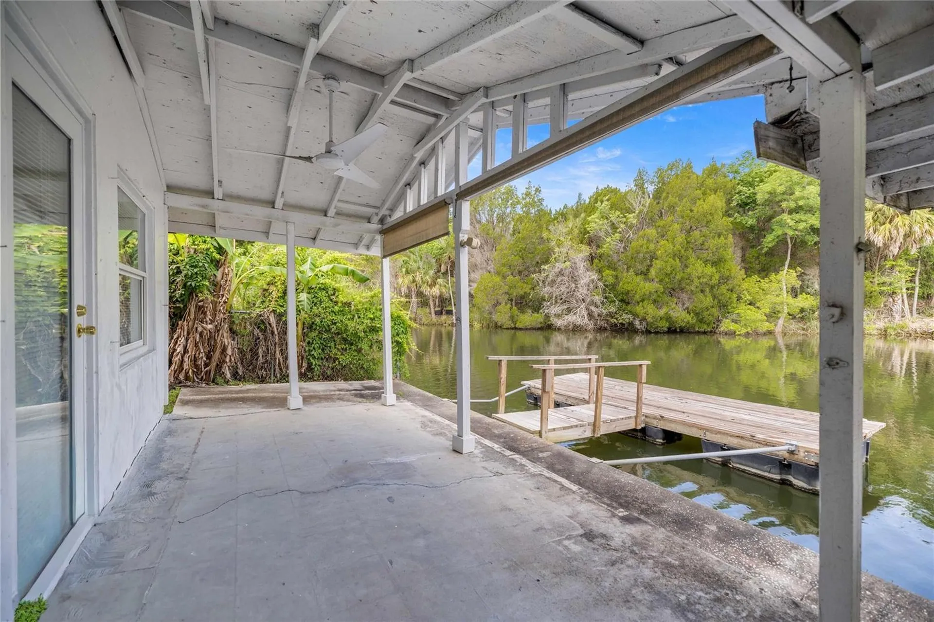 46 Magnolia Avenue Yankeetown FL 34498