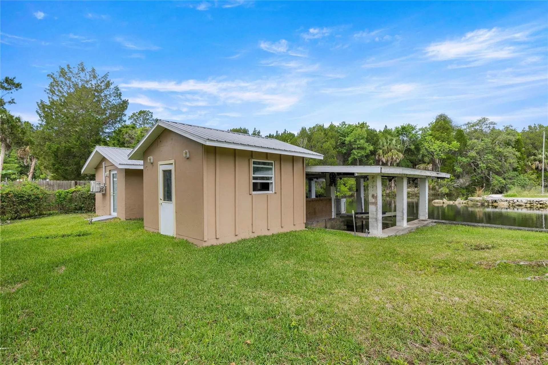 46 Magnolia Avenue Yankeetown FL 34498