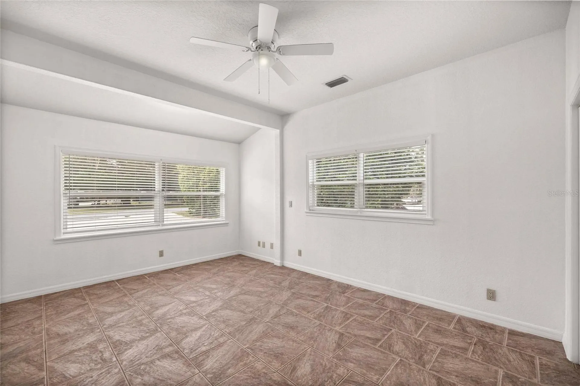 46 Magnolia Avenue Yankeetown FL 34498