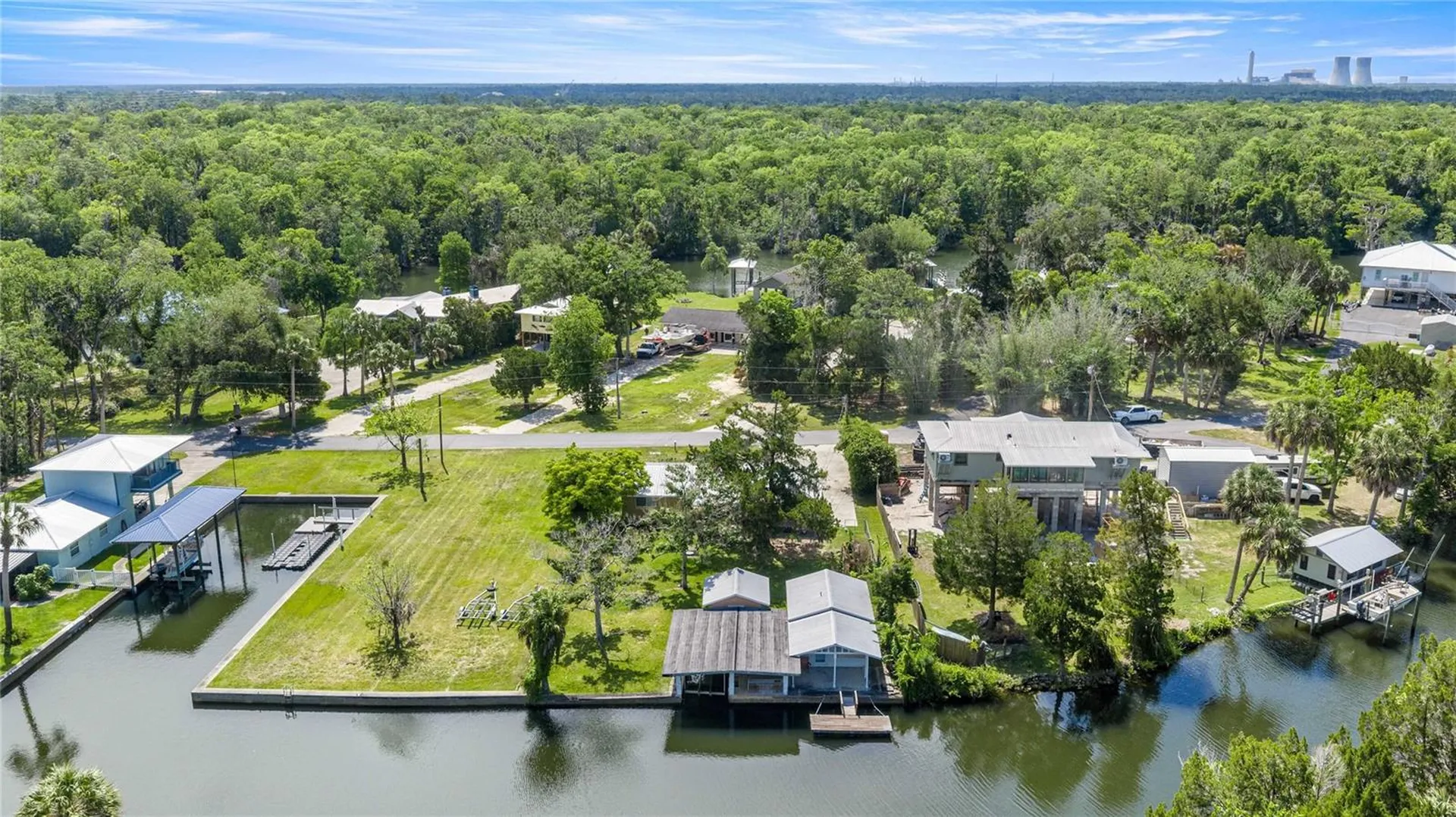 46 Magnolia Avenue Yankeetown FL 34498