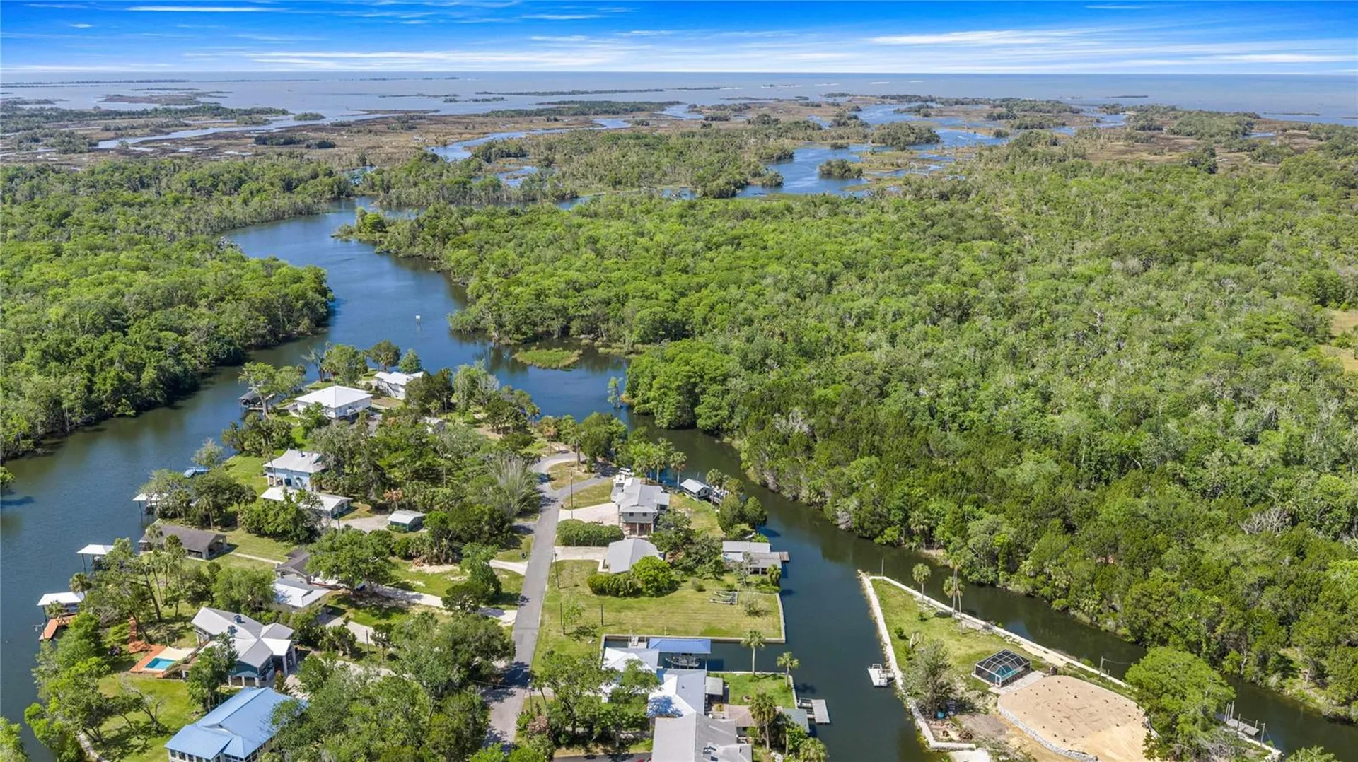46 Magnolia Avenue Yankeetown FL 34498