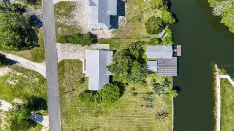 46 Magnolia Avenue Yankeetown FL 34498