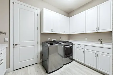 5389 Manchini Street Sarasota FL 34238