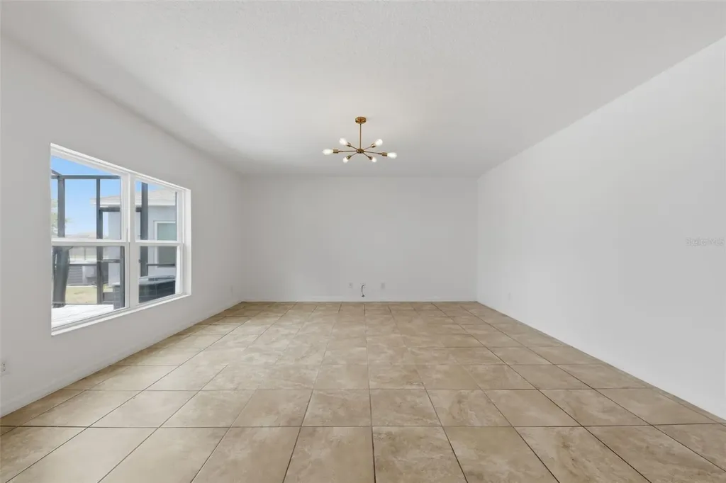652 Samuel Place Davenport FL 33837