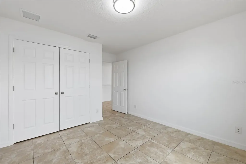 652 Samuel Place Davenport FL 33837
