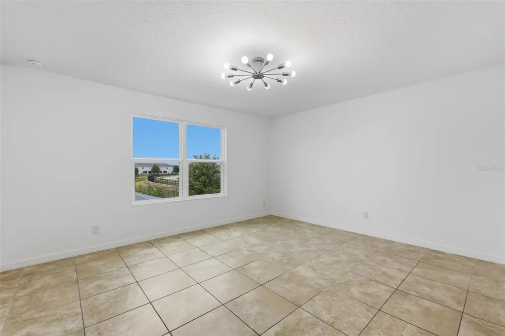 652 Samuel Place Davenport FL 33837