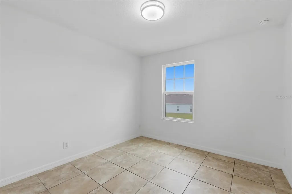 652 Samuel Place Davenport FL 33837