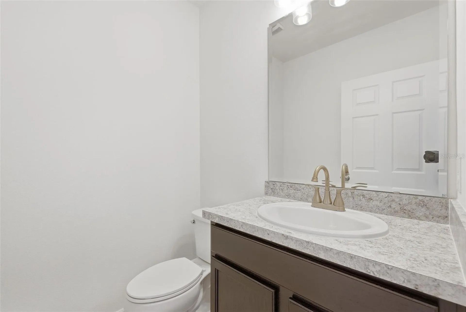 652 Samuel Place Davenport FL 33837