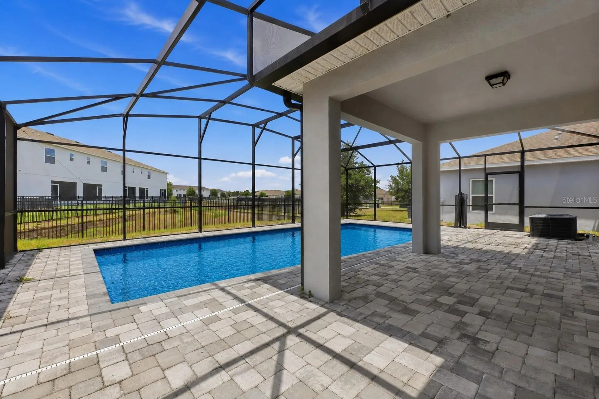 652 Samuel Place Davenport FL 33837