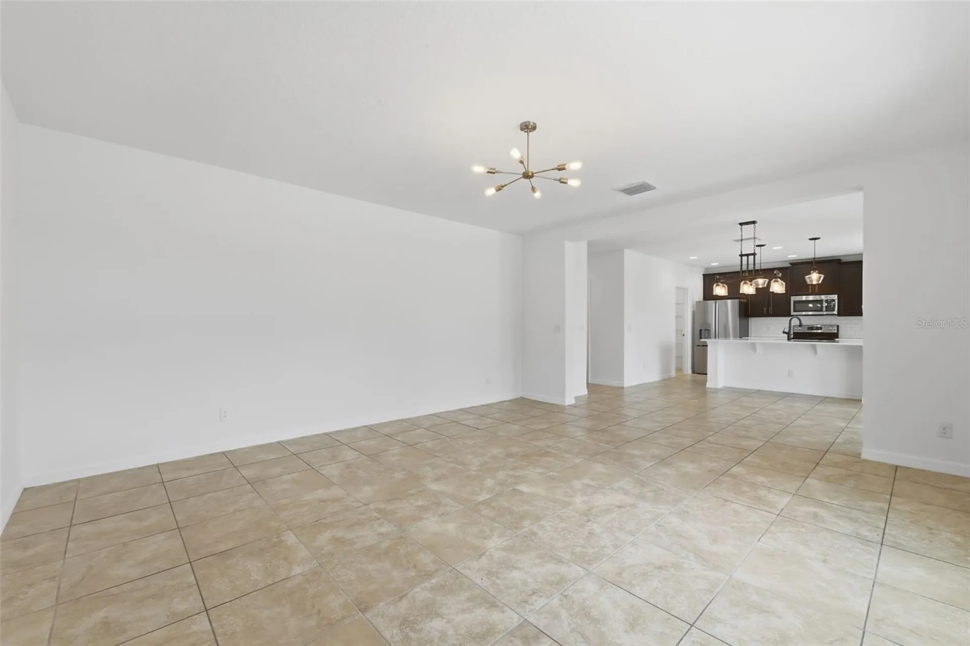 652 Samuel Place Davenport FL 33837