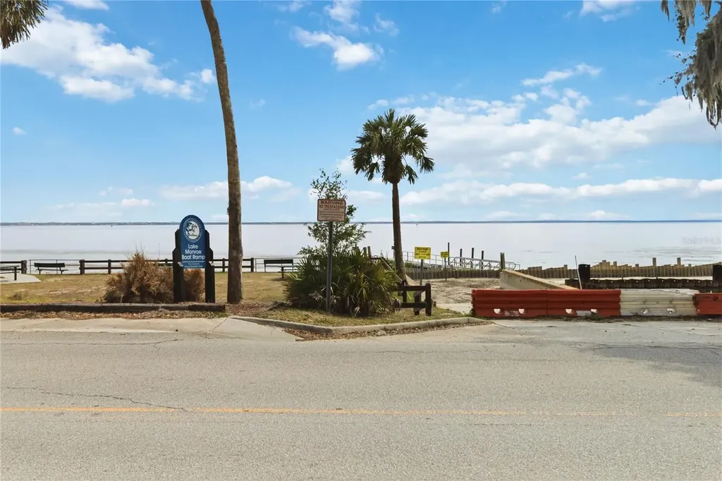 164 Perimeter Drive Deltona FL 32725