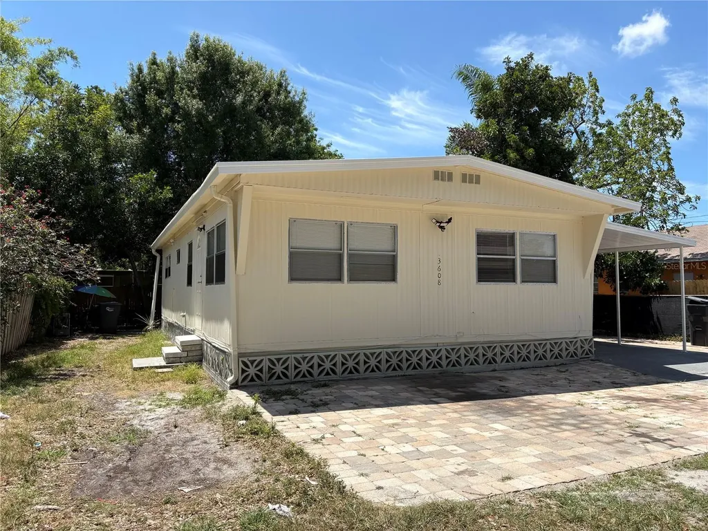 3608 16th Street W Bradenton FL 34205
