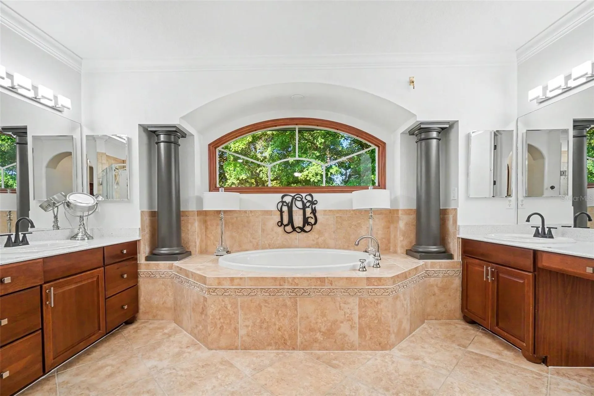 8620 El Mirasol Court Fort Myers FL 33967