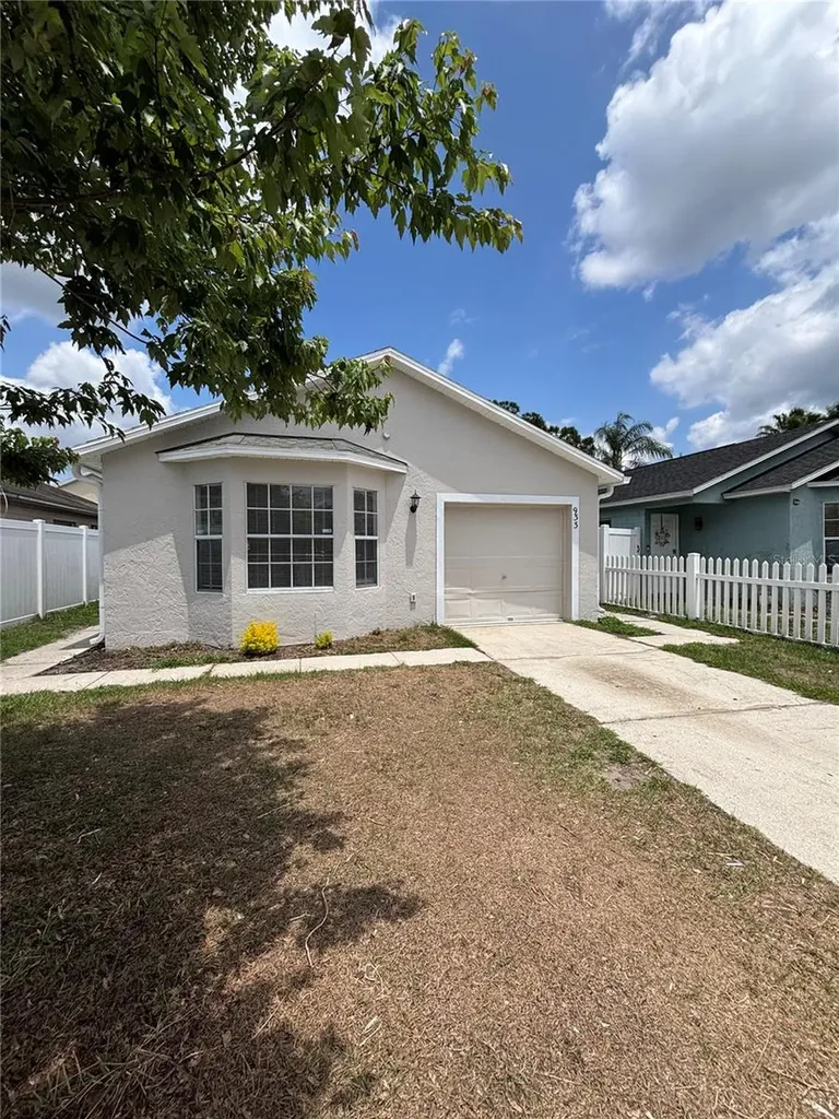 933 Vista Palma Way Orlando FL 32825