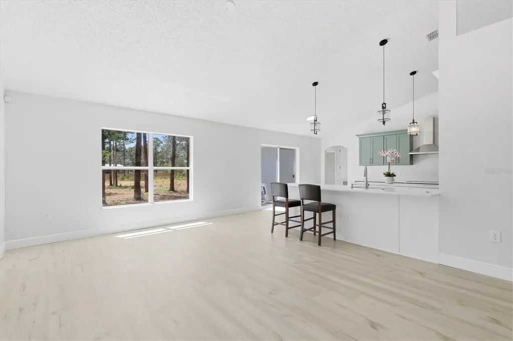 18063 Parrot Road Weeki Wachee FL 34614