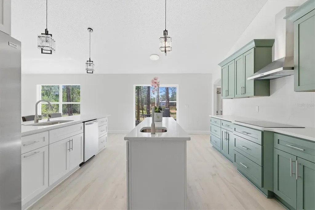18063 Parrot Road Weeki Wachee FL 34614