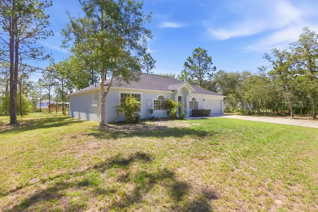 18063 Parrot Road Weeki Wachee FL 34614