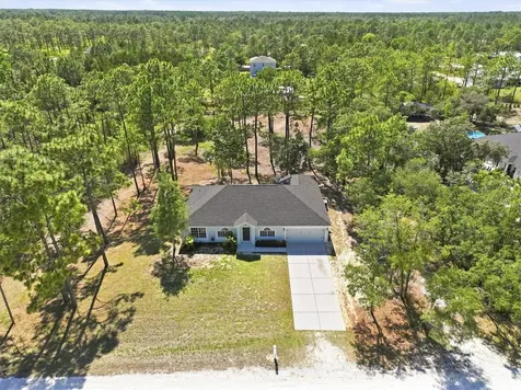 18063 Parrot Road Weeki Wachee FL 34614