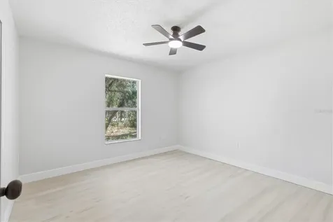 18063 Parrot Road Weeki Wachee FL 34614