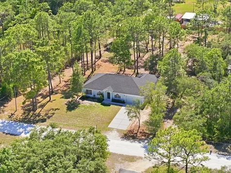 18063 Parrot Road Weeki Wachee FL 34614