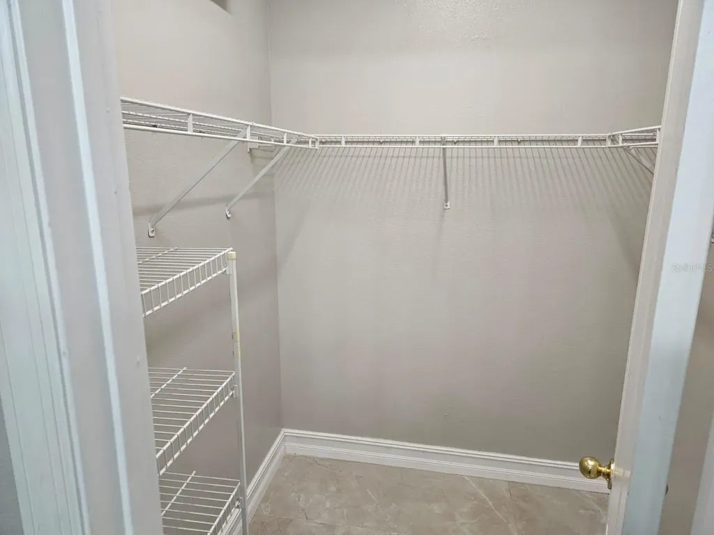 647 Carey Way Orlando FL 32825