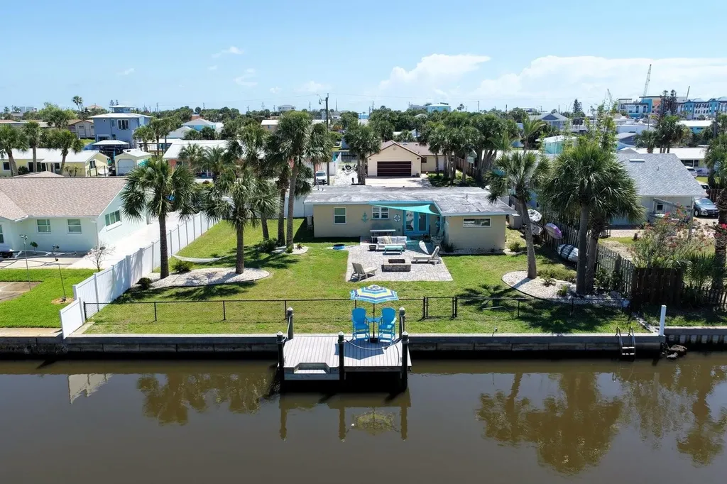 119 N Palmetto Avenue Flagler Beach FL 32136