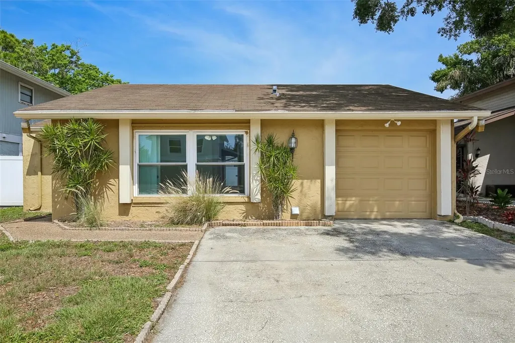4828 Grove Point Drive Tampa FL 33624