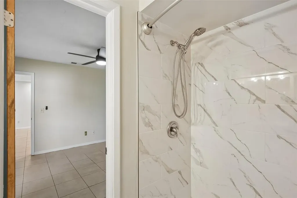 4828 Grove Point Drive Tampa FL 33624