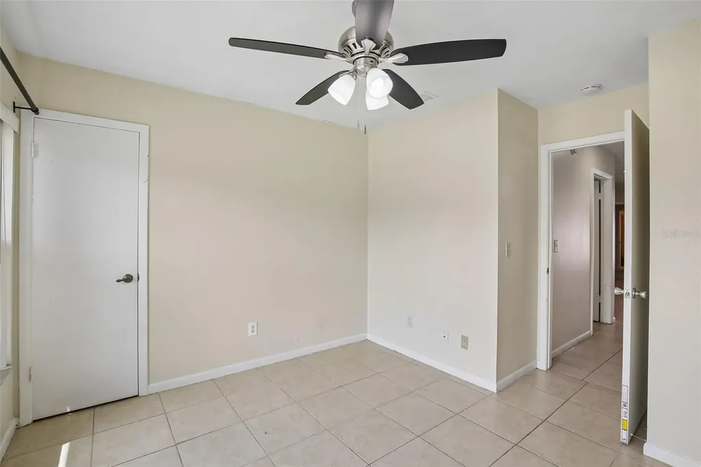 4828 Grove Point Drive Tampa FL 33624