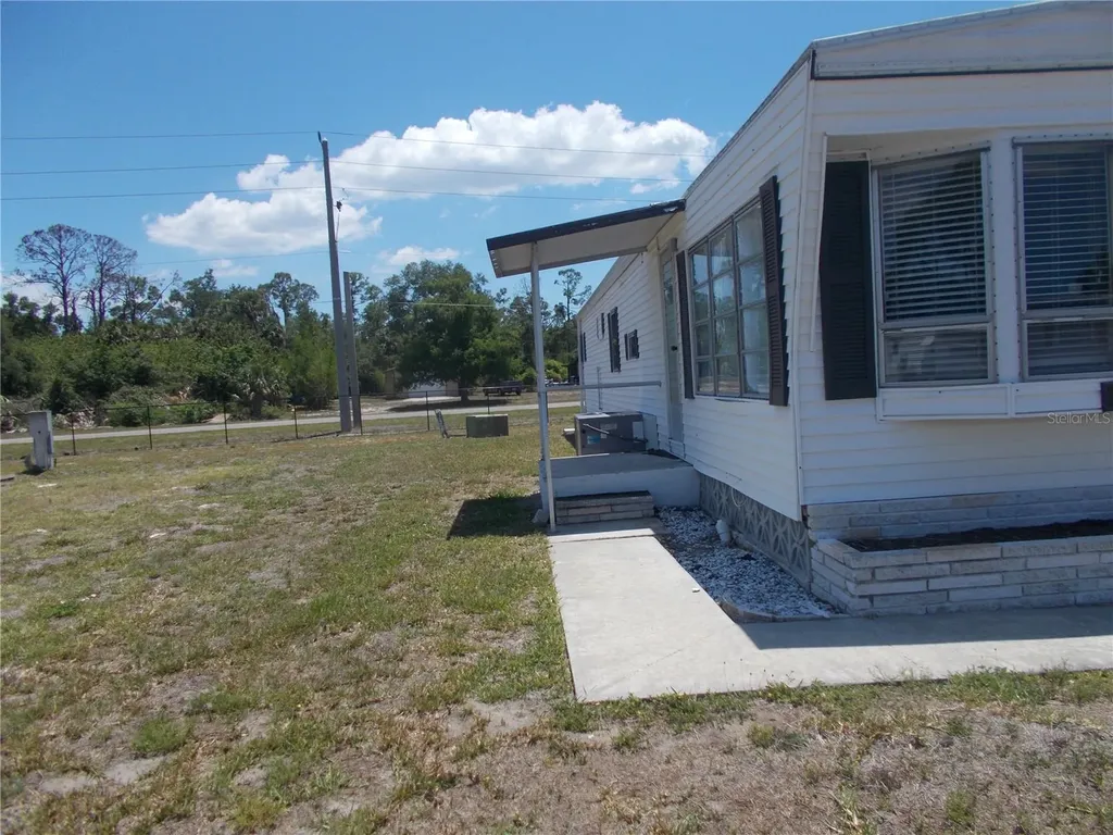 5154 Palena Boulevard North Port FL 34287