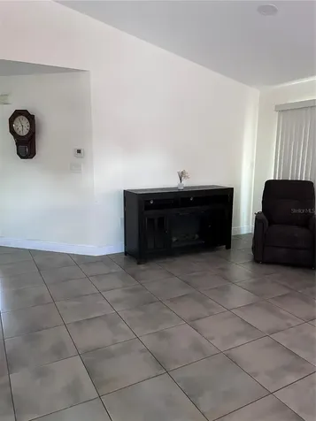 2127 W Perio Street Tampa FL 33612