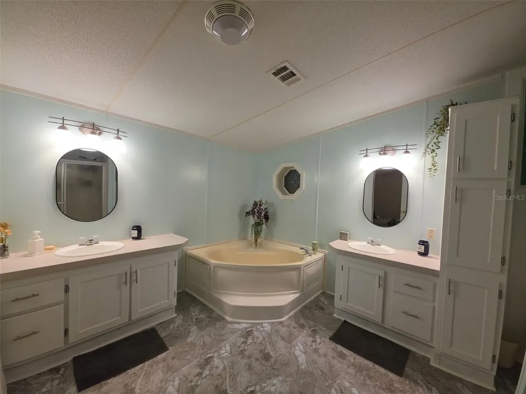 1434 Lake Shore Drive Casselberry FL 32707