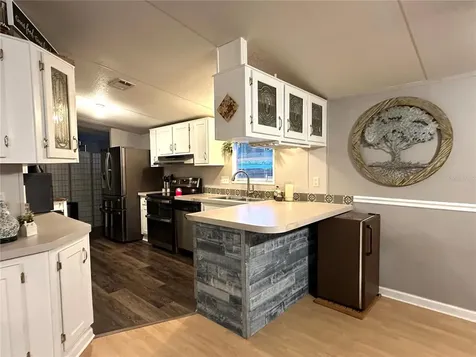 1434 Lake Shore Drive Casselberry FL 32707