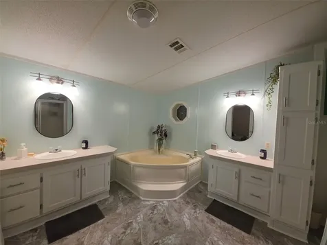 1434 Lake Shore Drive Casselberry FL 32707