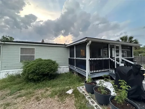1434 Lake Shore Drive Casselberry FL 32707