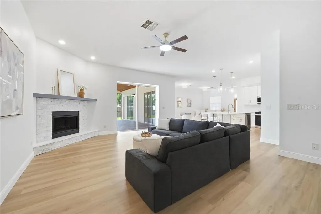 3902 Meadowlark Court Land O Lakes FL 34639
