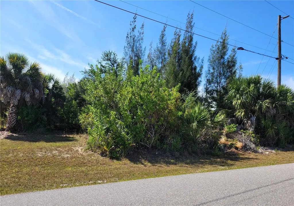 9598 Spring Circle Port Charlotte FL 33981