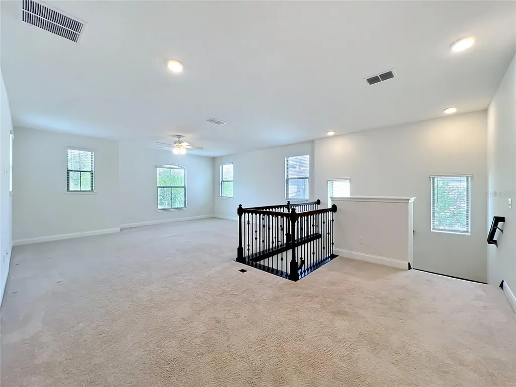 8409 Vivaro Isle Way Windermere FL 34786