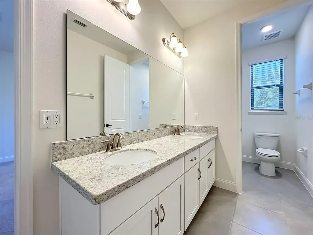 8409 Vivaro Isle Way Windermere FL 34786